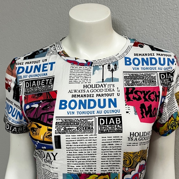 NWOT Comics Top - Picture 2 of 8